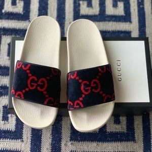 NWT Gucci Velvet GG Monogram Slides/ Sandals